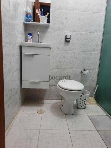 Apartamento à venda com 2 quartos, 70m² - Foto 10