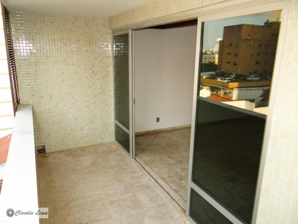 Apartamento à venda com 4 quartos, 200m² - Foto 8