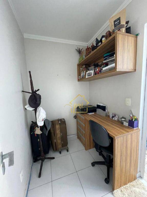 Apartamento à venda com 3 quartos, 210m² - Foto 13