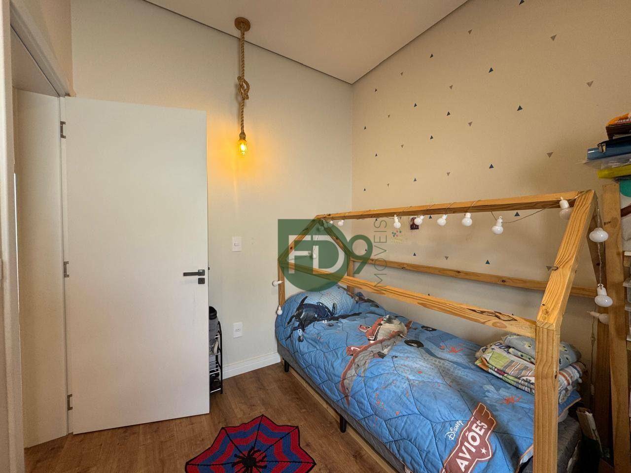 Casa à venda com 3 quartos, 148m² - Foto 14