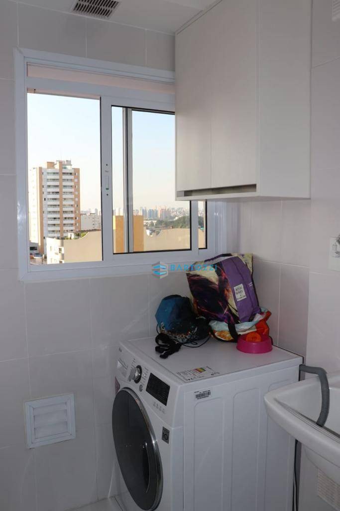 Apartamento à venda com 2 quartos, 66m² - Foto 11