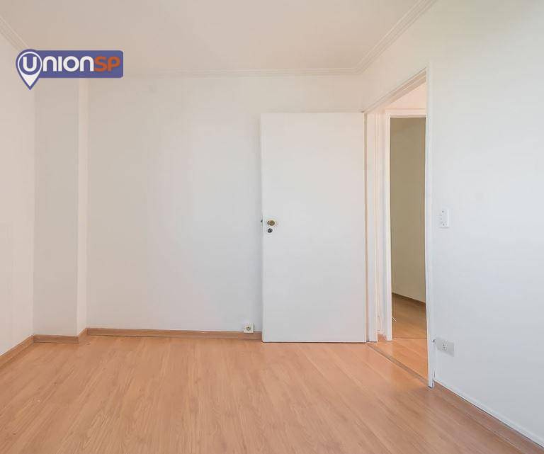 Apartamento à venda com 2 quartos, 65m² - Foto 10