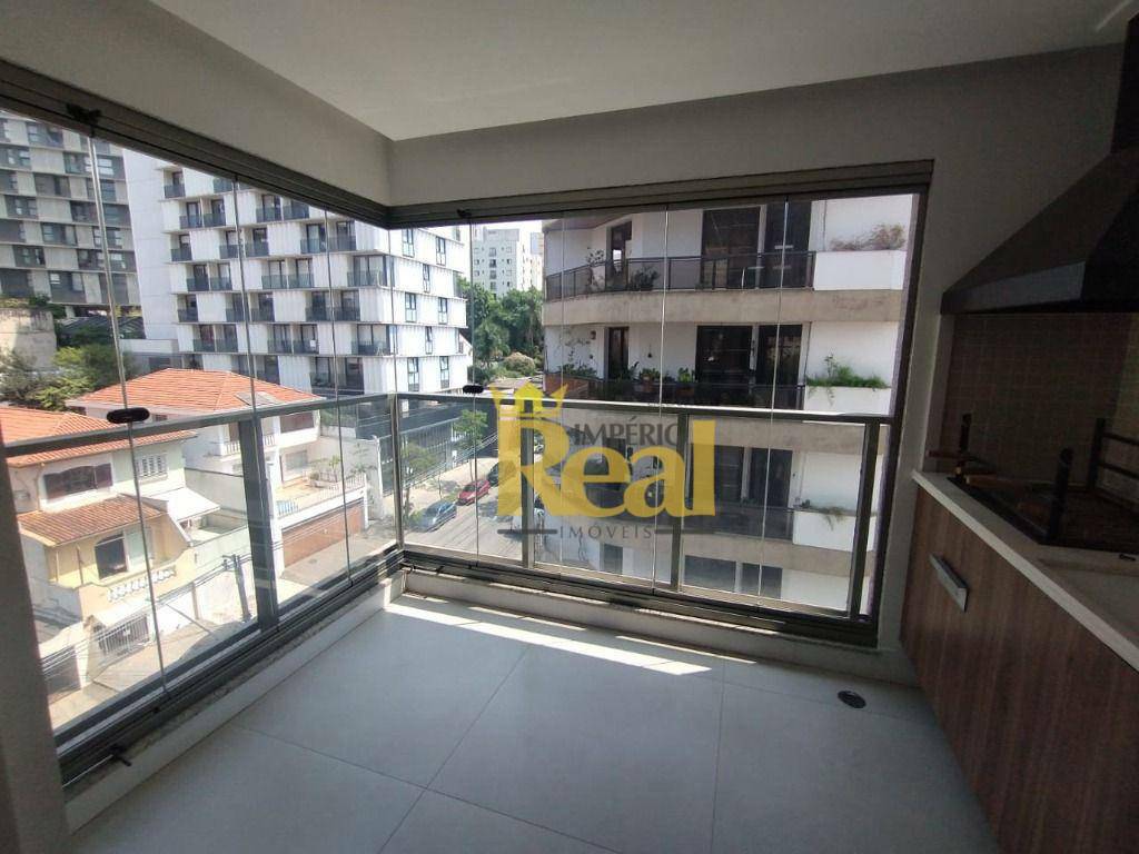 Apartamento para alugar com 2 quartos, 70m² - Foto 4