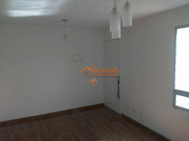 Apartamento à venda com 2 quartos, 42m² - Foto 2