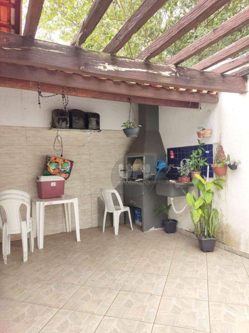 Casa à venda com 3 quartos, 100m² - Foto 18