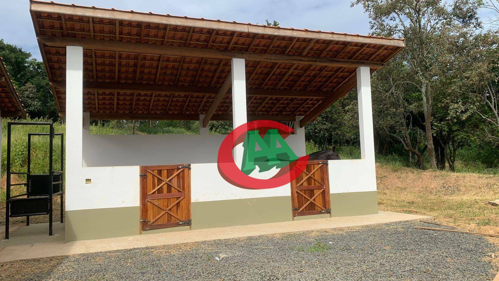 Haras e Área Rural Padrão à venda com 2 quartos, 280m² - Foto 31