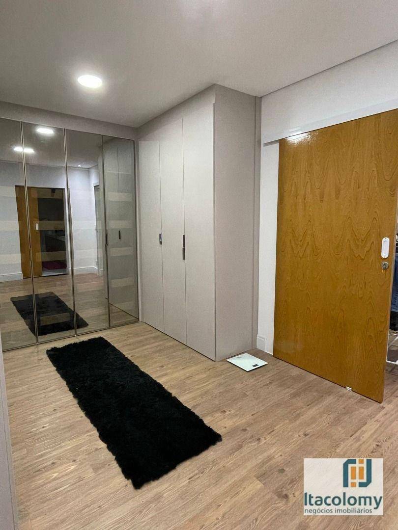 Casa de Condomínio à venda com 4 quartos, 310m² - Foto 8