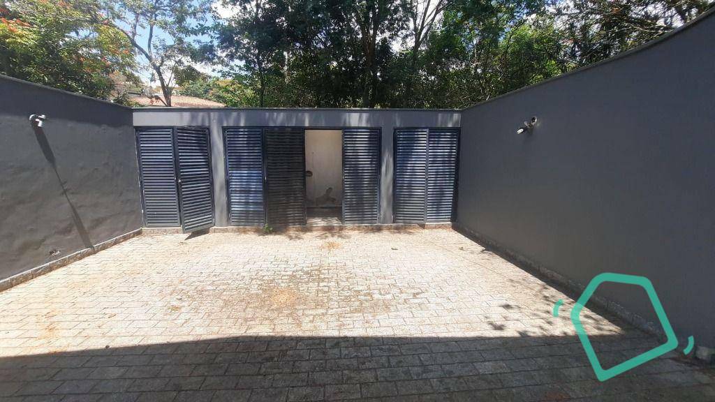 Casa de Condomínio à venda e aluguel com 3 quartos, 450m² - Foto 37