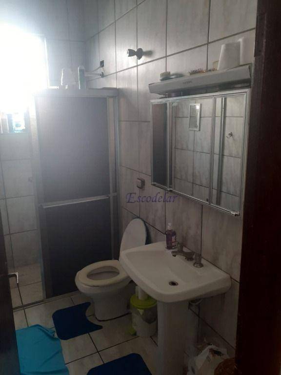 Casa à venda com 4 quartos, 250m² - Foto 16