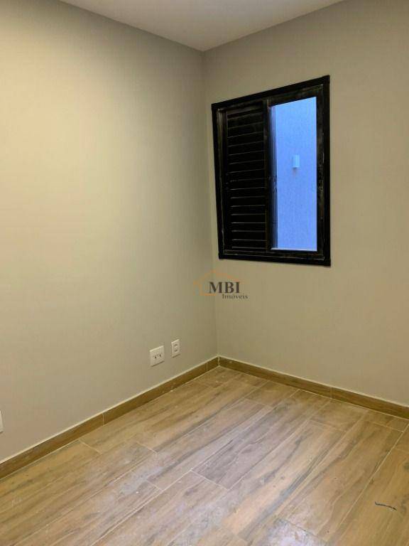 Sobrado à venda com 3 quartos, 124m² - Foto 5