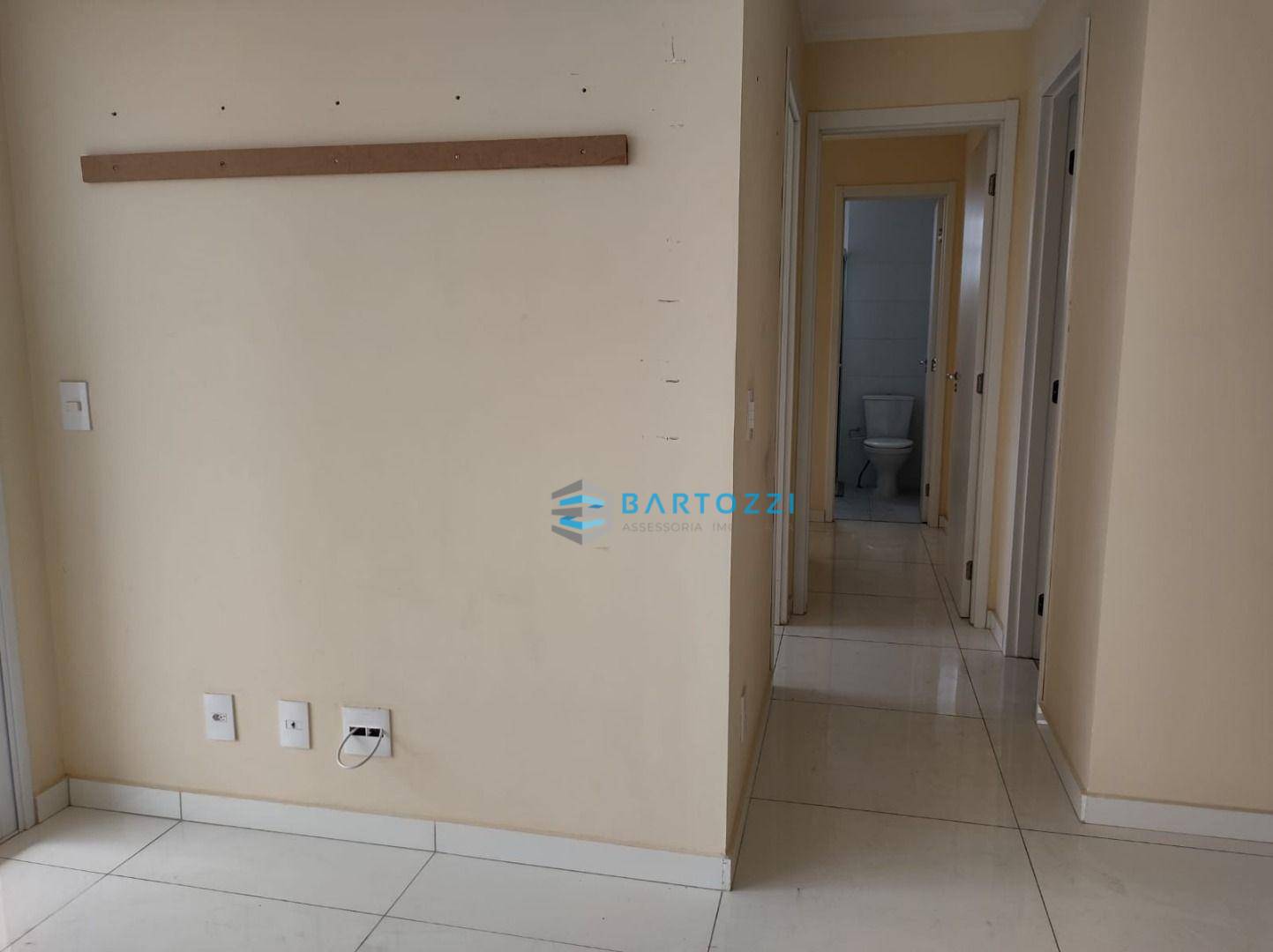 Apartamento à venda com 2 quartos, 63m² - Foto 5