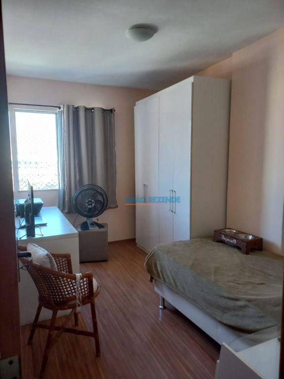 Apartamento à venda com 2 quartos, 45m² - Foto 10