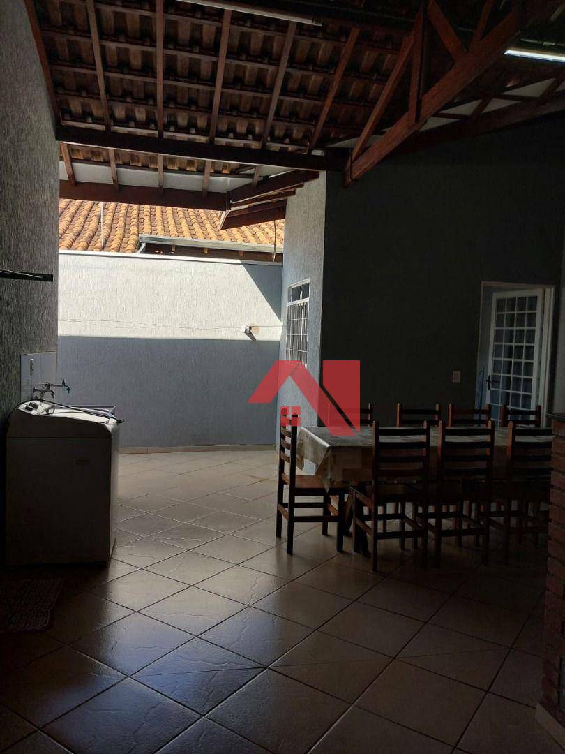 Casa à venda com 2 quartos, 120m² - Foto 45