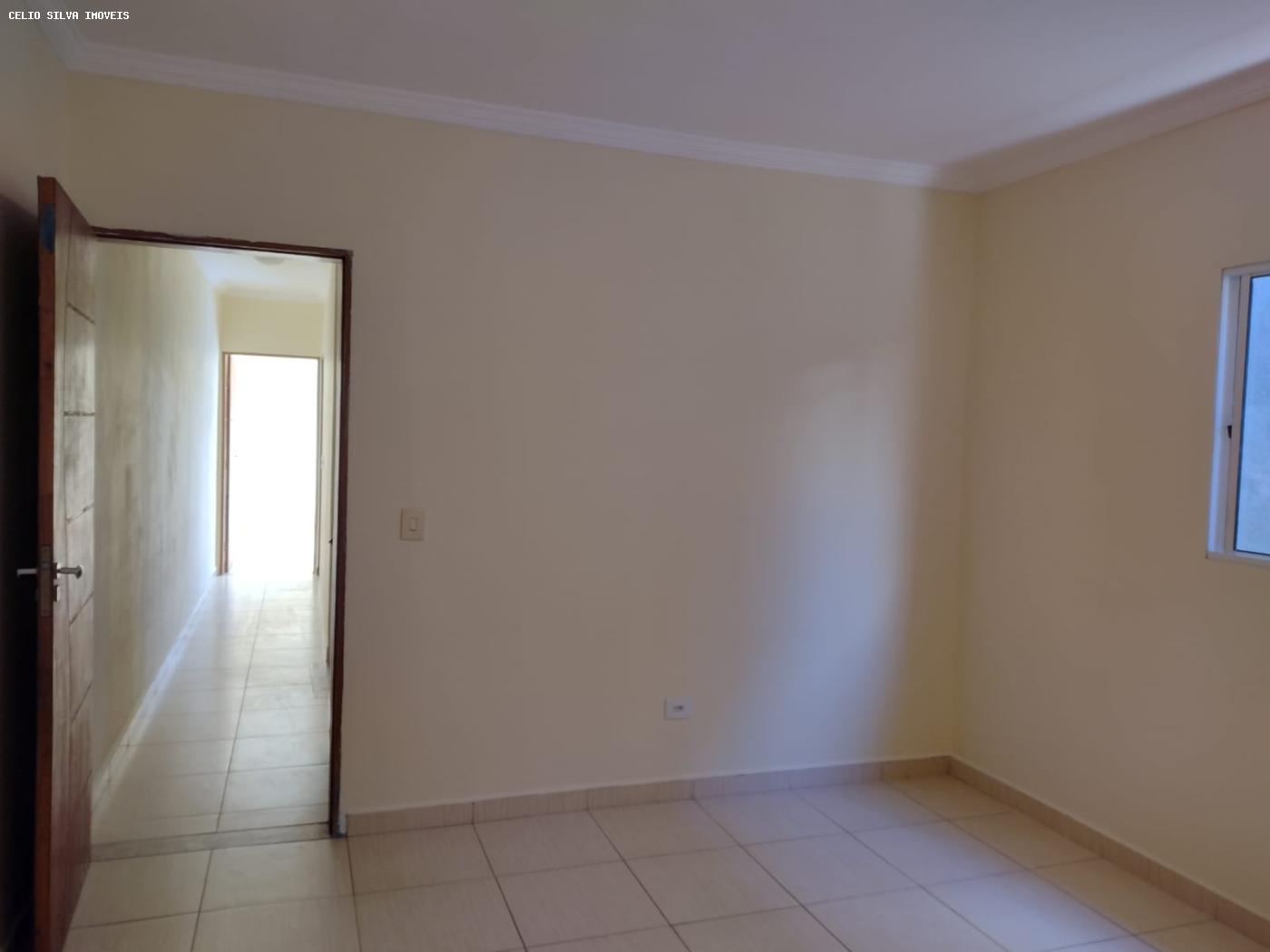 Casa à venda com 3 quartos, 178m² - Foto 3