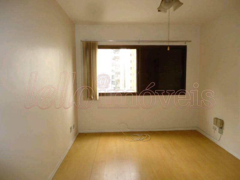 Apartamento para alugar com 2 quartos, 242m² - Foto 7