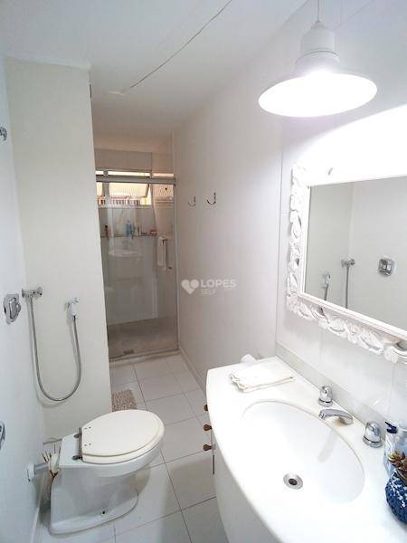 Apartamento à venda com 4 quartos, 250m² - Foto 11