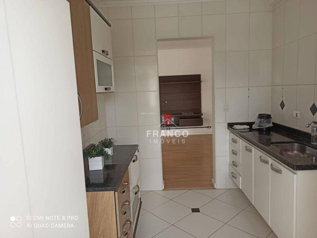 Apartamento à venda com 2 quartos, 62m² - Foto 14