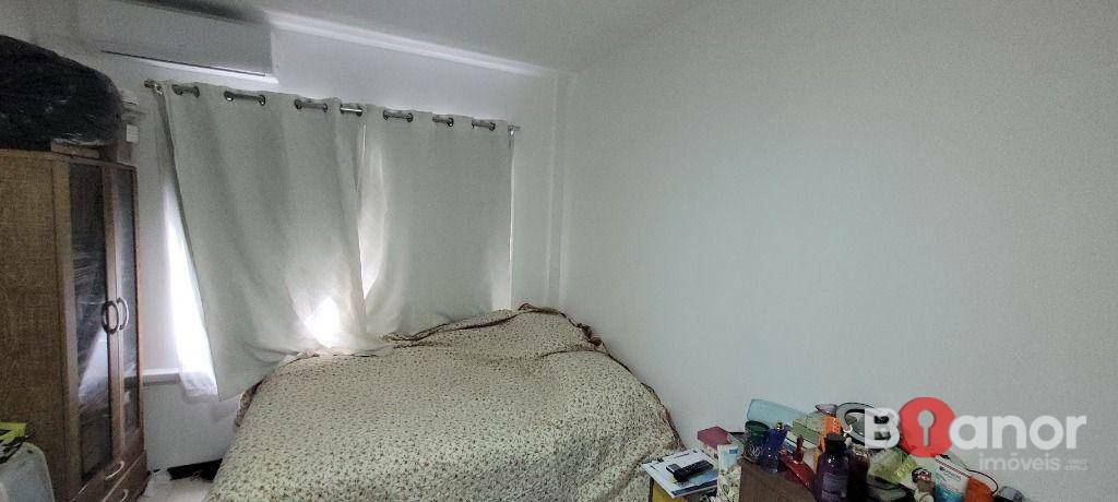 Apartamento à venda com 3 quartos, 112m² - Foto 11