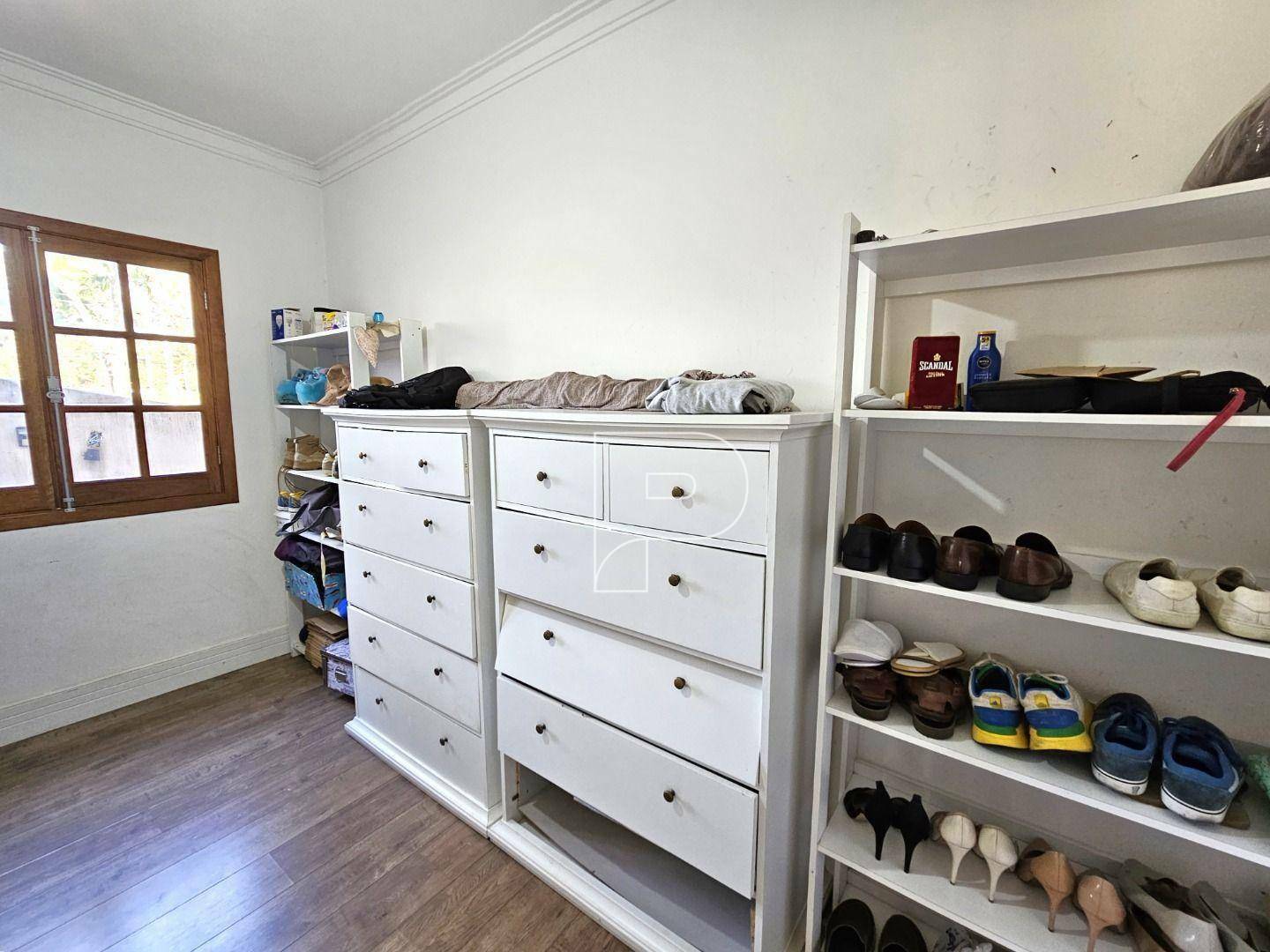 Casa de Condomínio à venda e aluguel com 3 quartos, 400m² - Foto 29