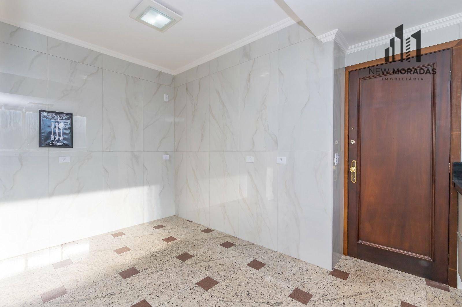 Apartamento à venda com 3 quartos, 218m² - Foto 7