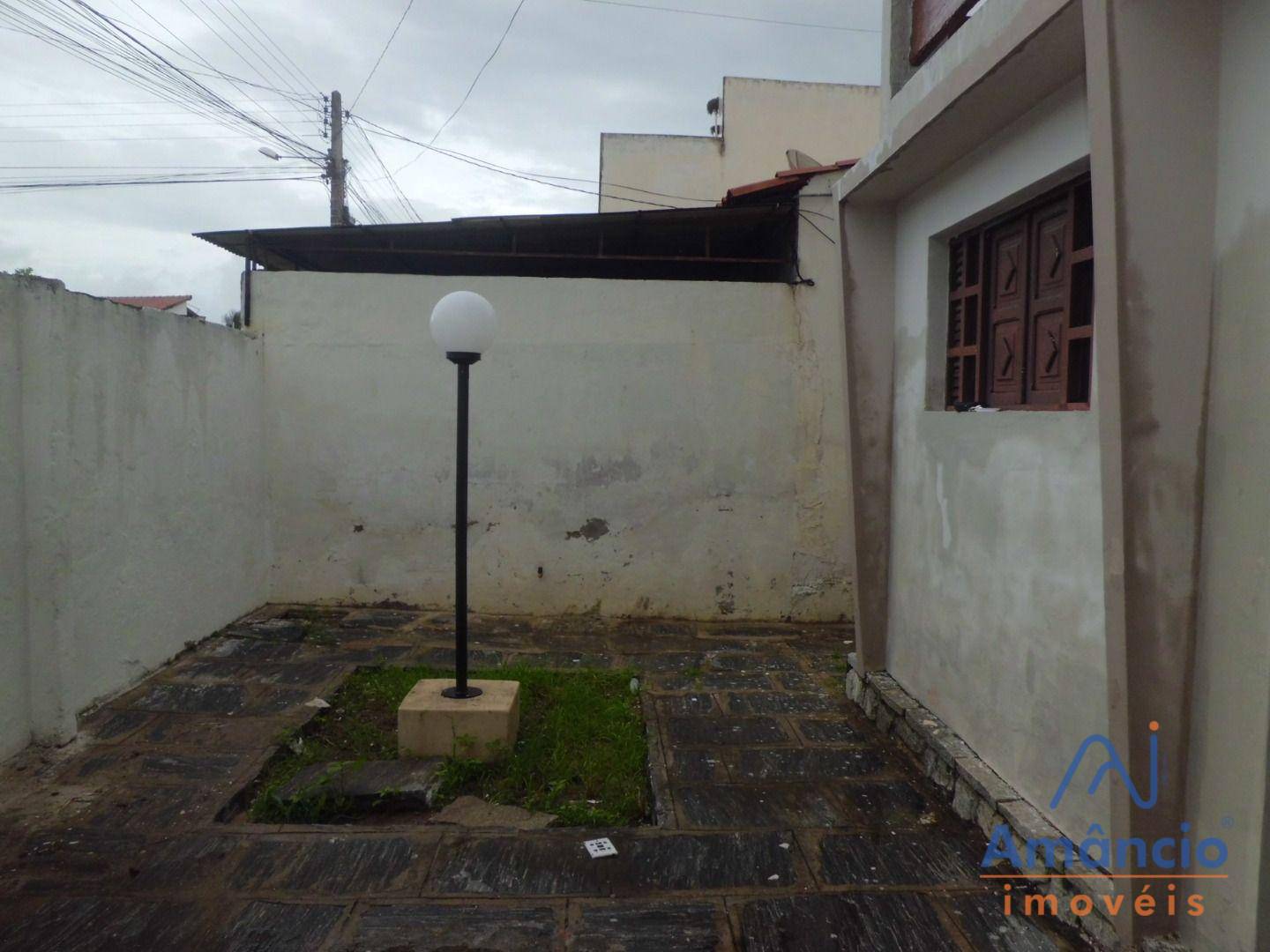 Casa para alugar com 4 quartos, 120m² - Foto 6