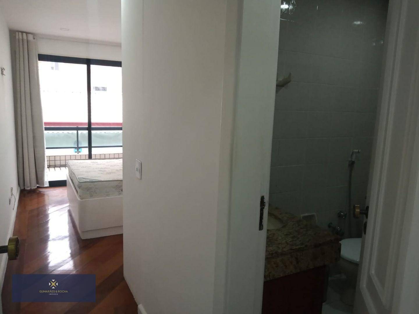 Apartamento à venda com 3 quartos, 140m² - Foto 11