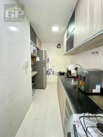 Apartamento à venda com 2 quartos, 68m² - Foto 13