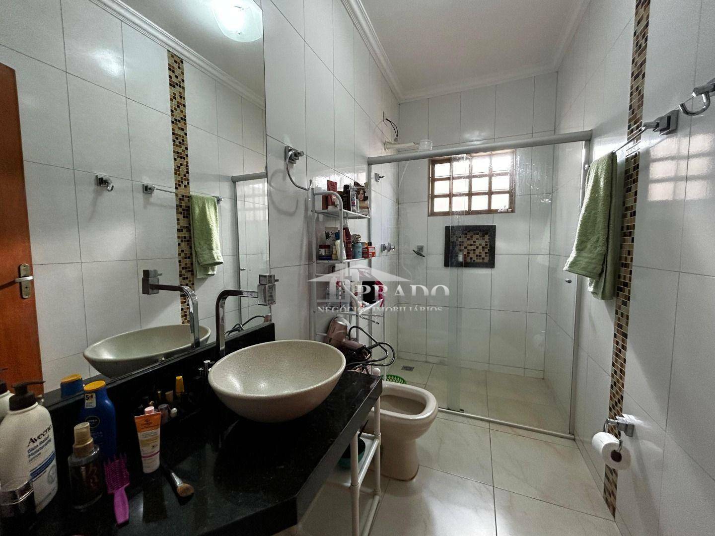 Casa à venda com 3 quartos, 214m² - Foto 35