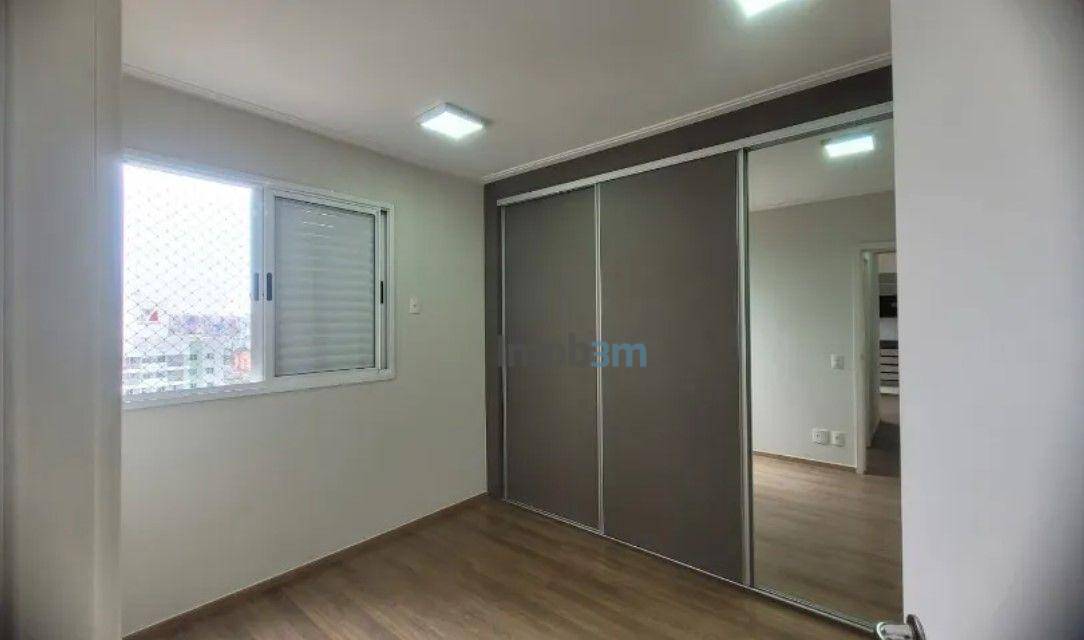 Apartamento para alugar com 2 quartos, 55m² - Foto 10