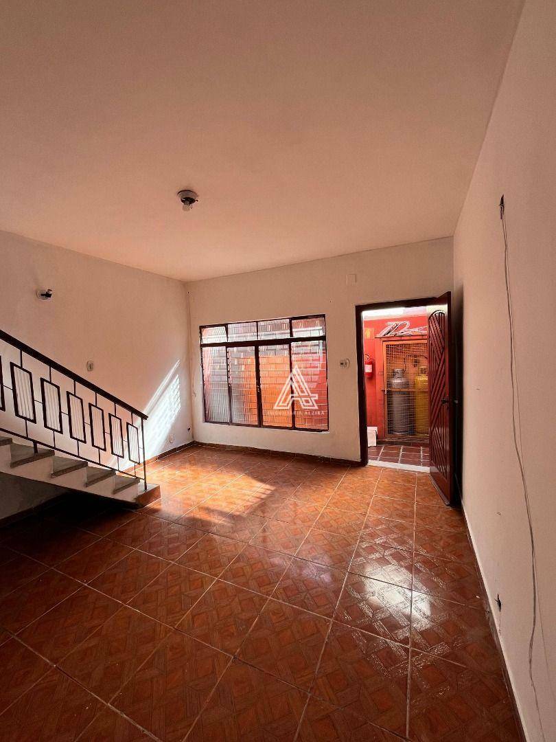 Casa para alugar com 2 quartos, 138M2 - Foto 30