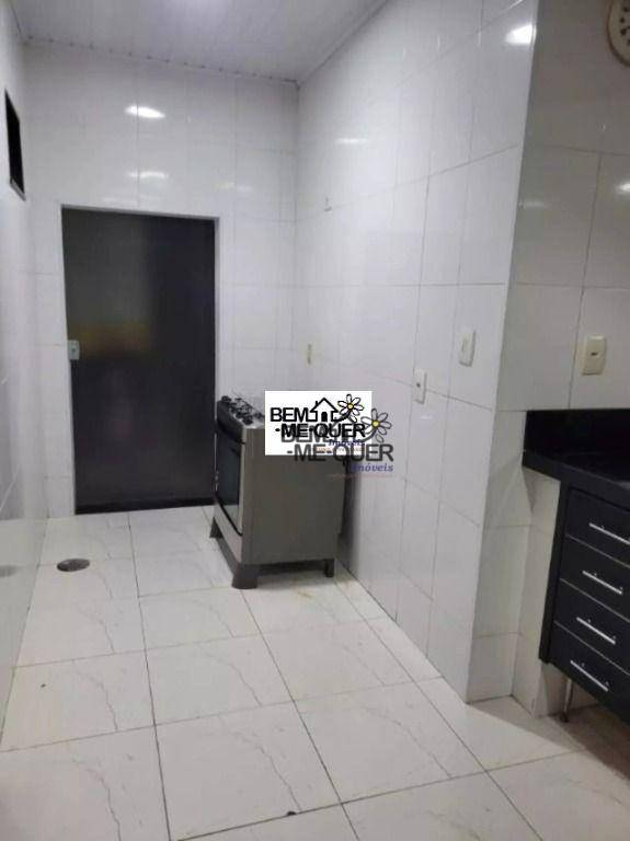 Sobrado à venda com 3 quartos, 100m² - Foto 32