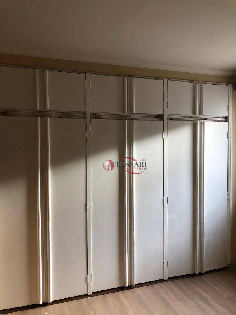 Apartamento à venda com 3 quartos, 260m² - Foto 9