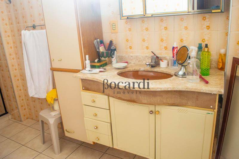 Apartamento à venda com 3 quartos, 130m² - Foto 11