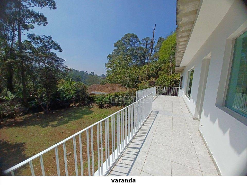 Casa de Condomínio à venda com 4 quartos, 486m² - Foto 3