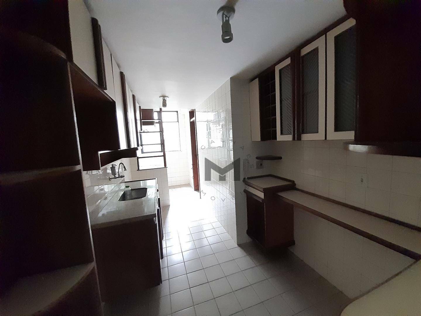 Apartamento à venda com 2 quartos, 104m² - Foto 13