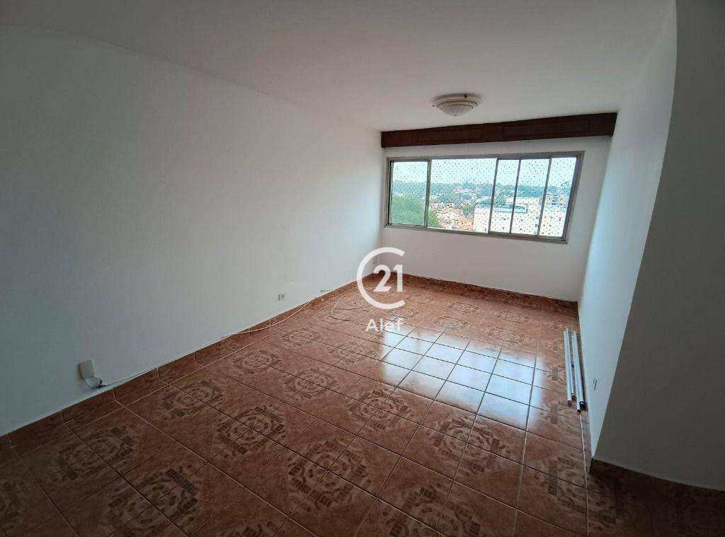 Apartamento à venda com 2 quartos, 80m² - Foto 9