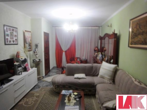 Sobrado à venda com 2 quartos, 200m² - Foto 4