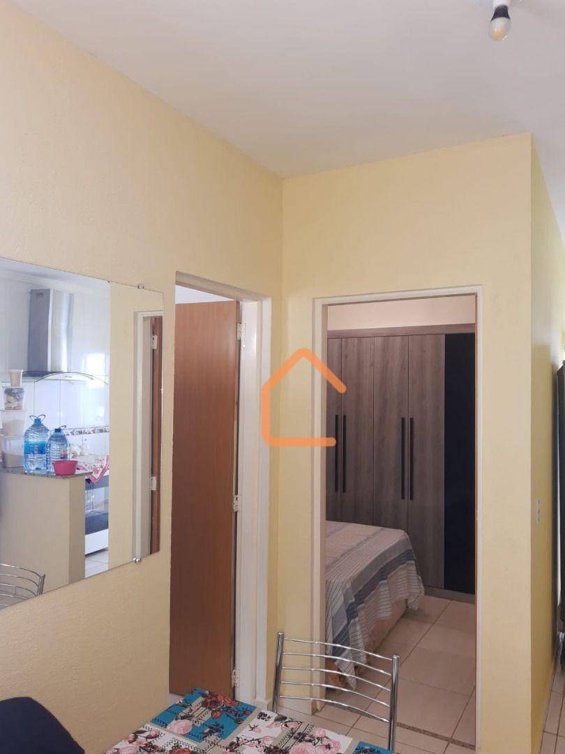 Apartamento à venda com 2 quartos, 70m² - Foto 5