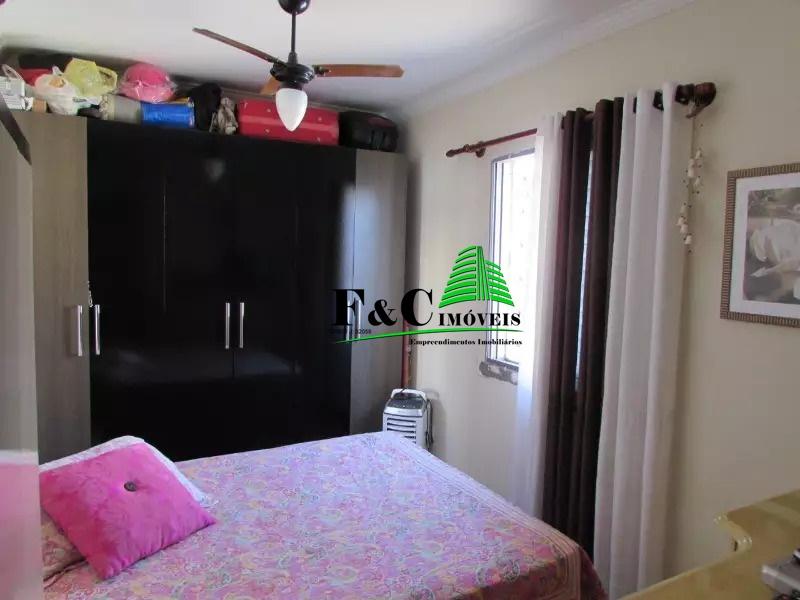 Apartamento à venda com 2 quartos, 64m² - Foto 8