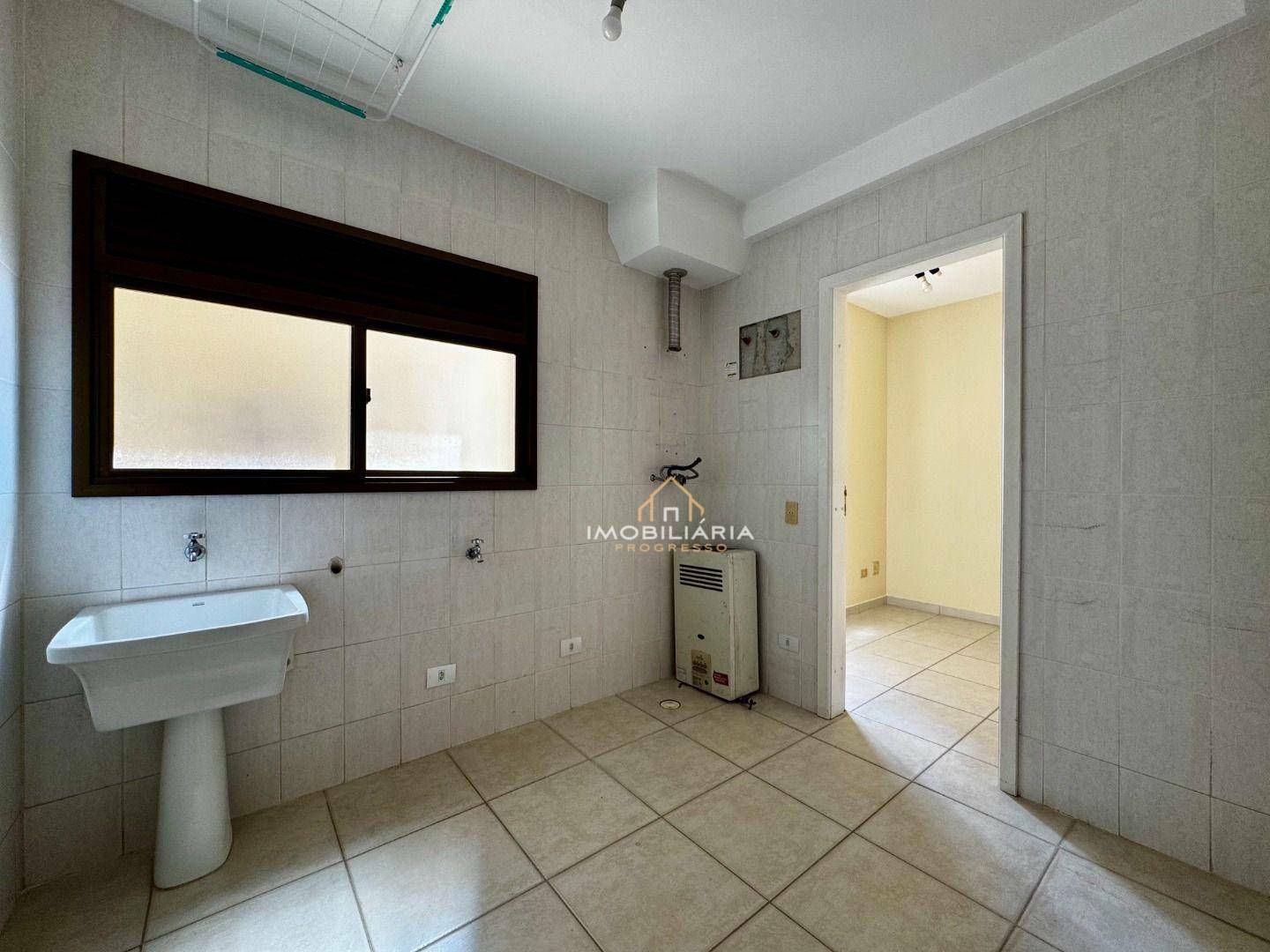 Apartamento à venda com 3 quartos, 114m² - Foto 43