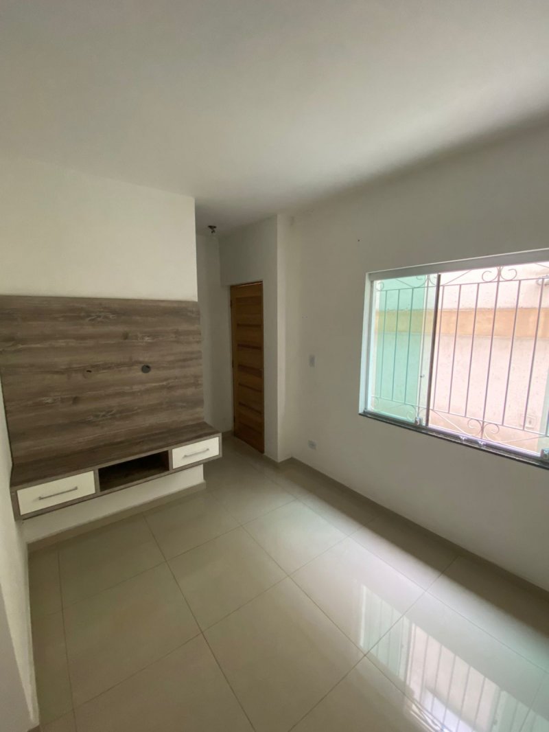 Sobrado à venda com 3 quartos, 70m² - Foto 4