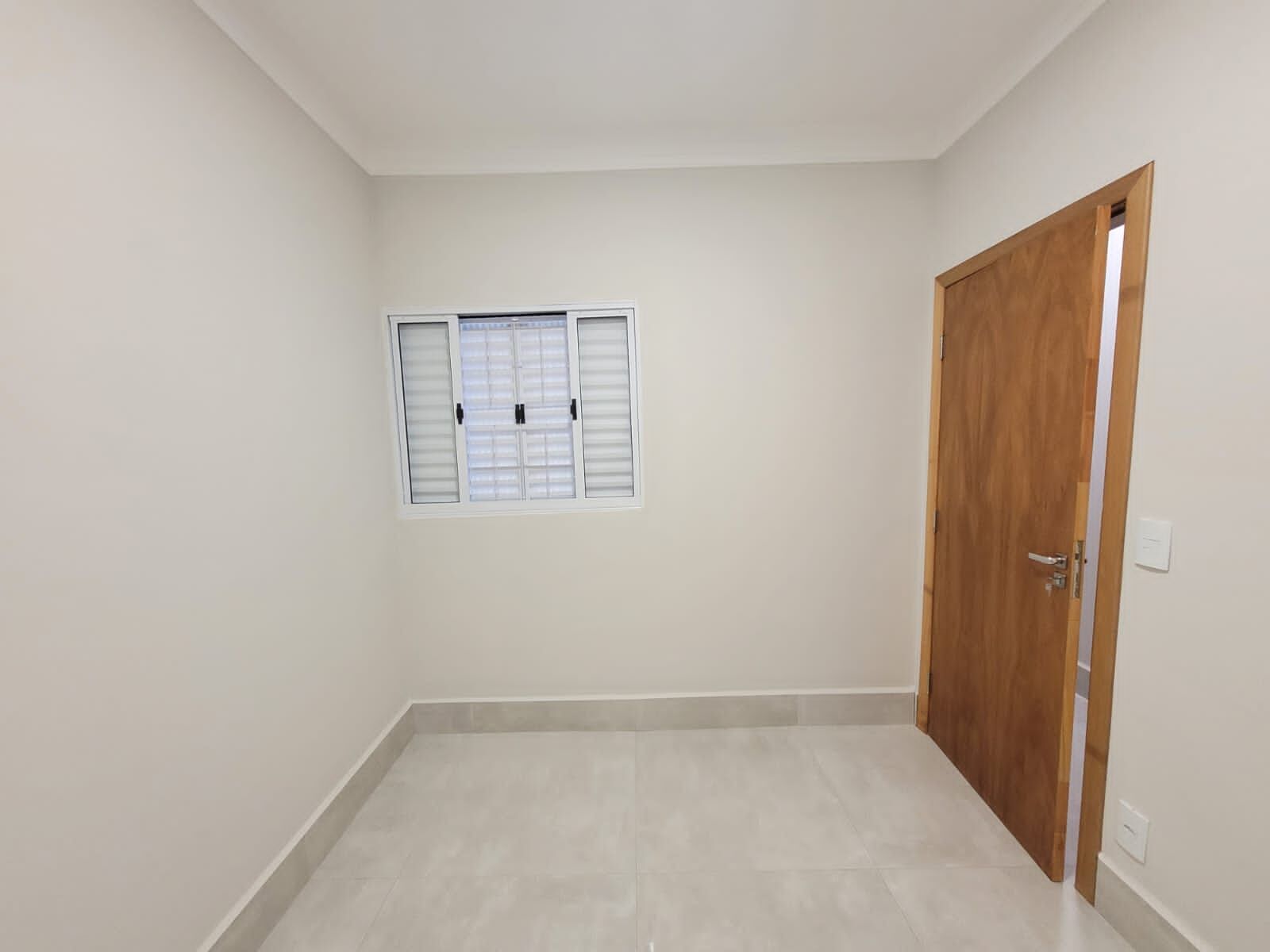 Casa à venda com 3 quartos, 114m² - Foto 5