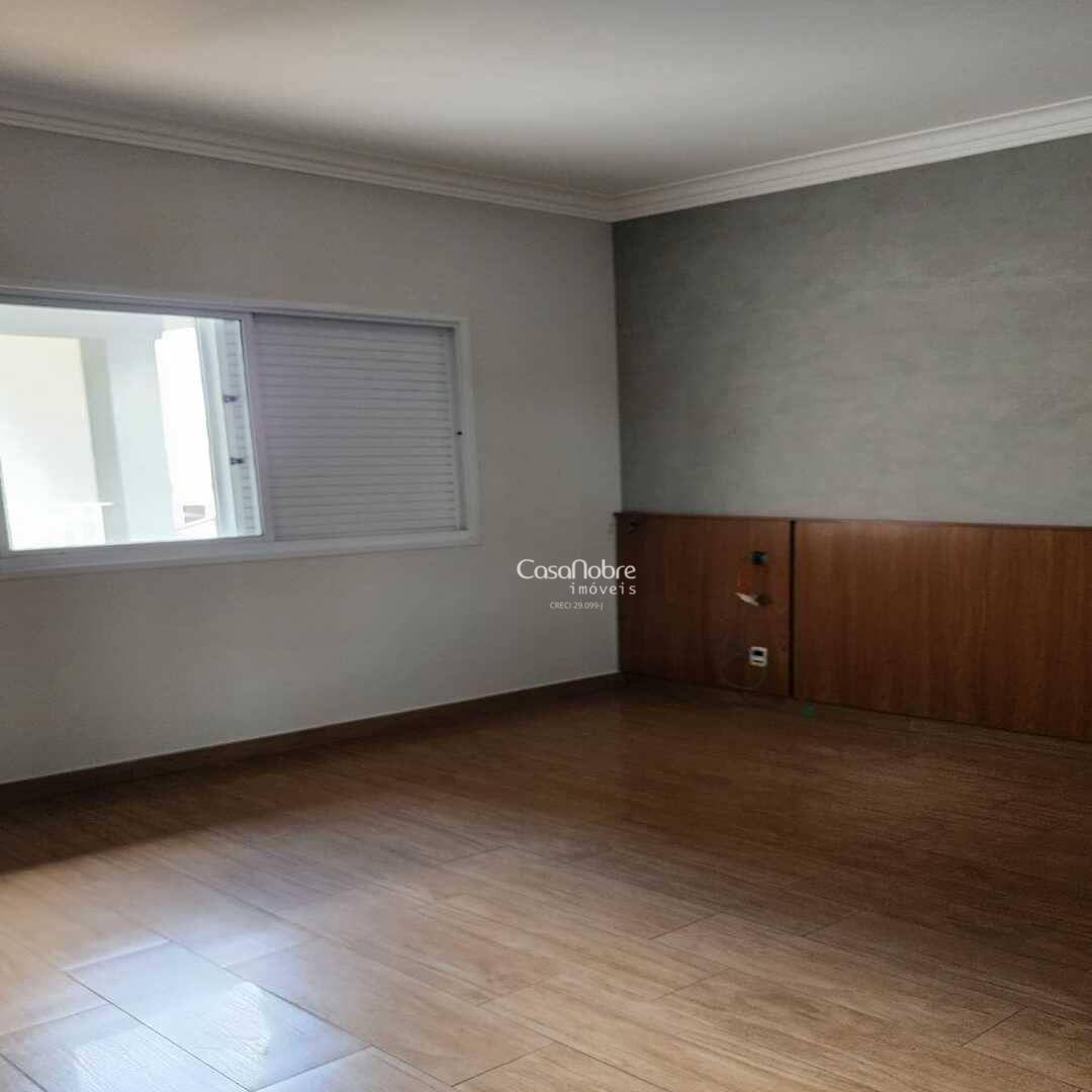 Casa de Condomínio à venda com 5 quartos, 273m² - Foto 22