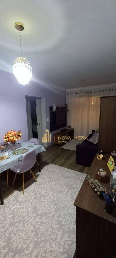 Apartamento à venda com 2 quartos, 65m² - Foto 9