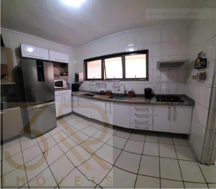 Apartamento à venda com 3 quartos, 106m² - Foto 6