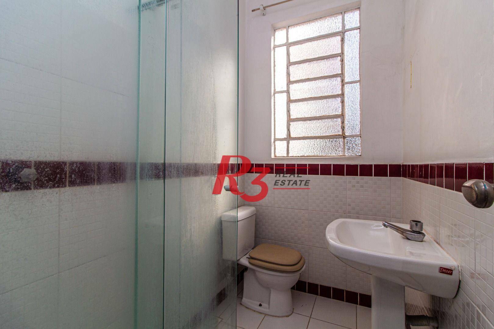 Sobrado à venda e aluguel com 5 quartos, 232m² - Foto 37