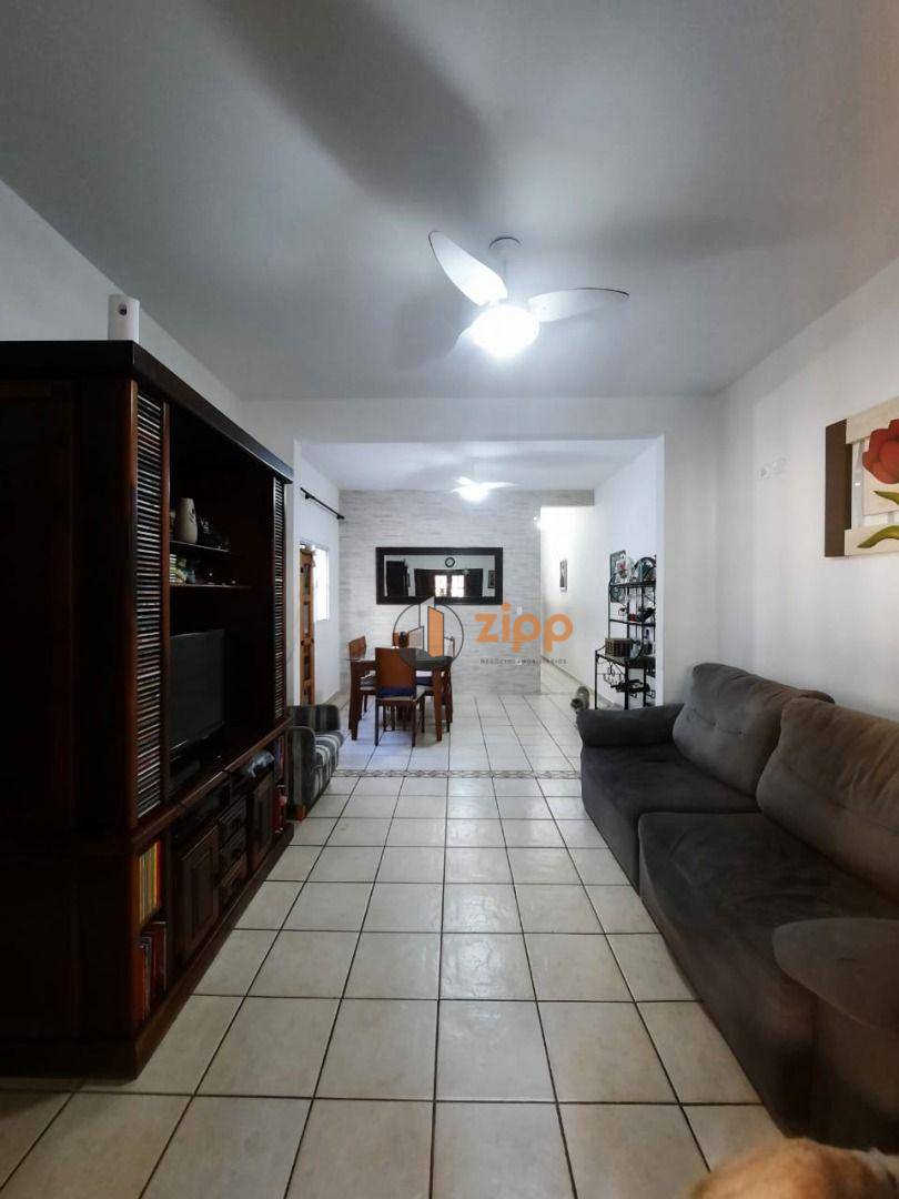 Sobrado à venda com 3 quartos, 200m² - Foto 38