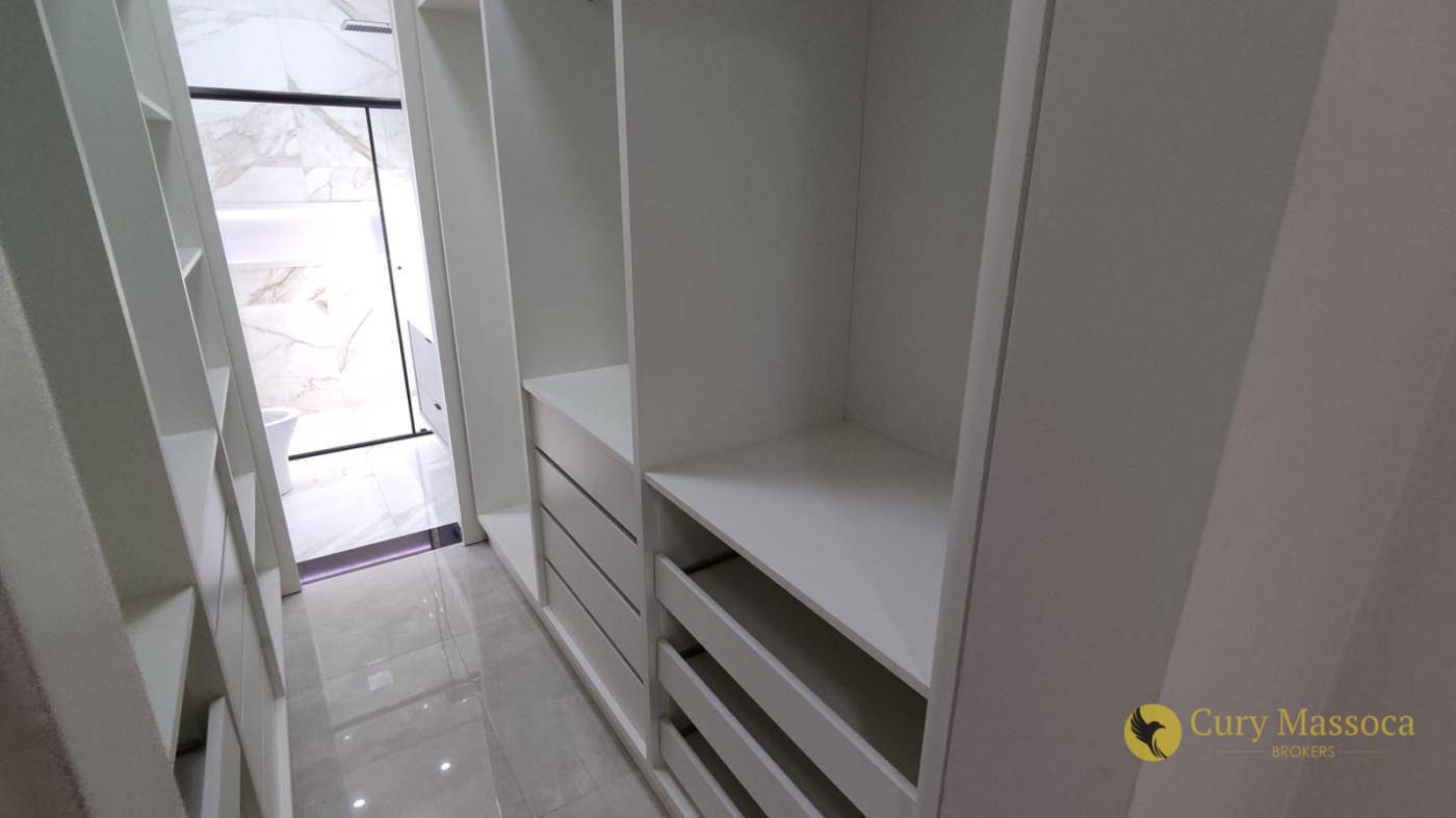 Casa à venda com 3 quartos, 180m² - Foto 16