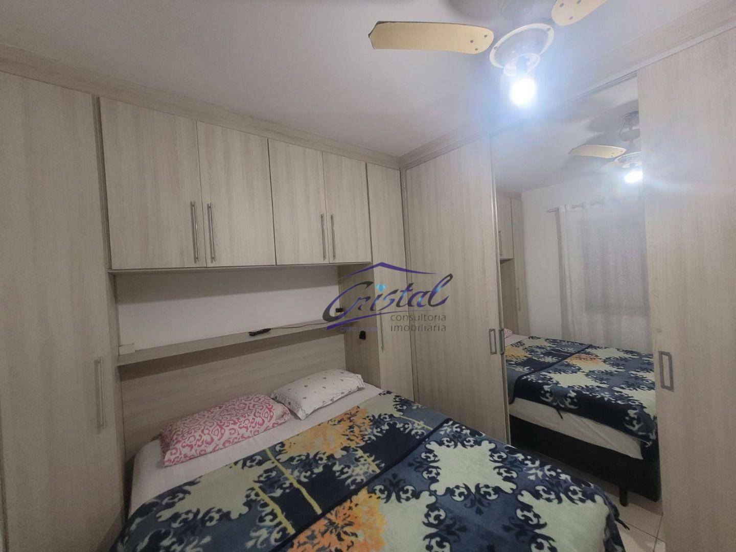 Apartamento à venda com 2 quartos, 72m² - Foto 11