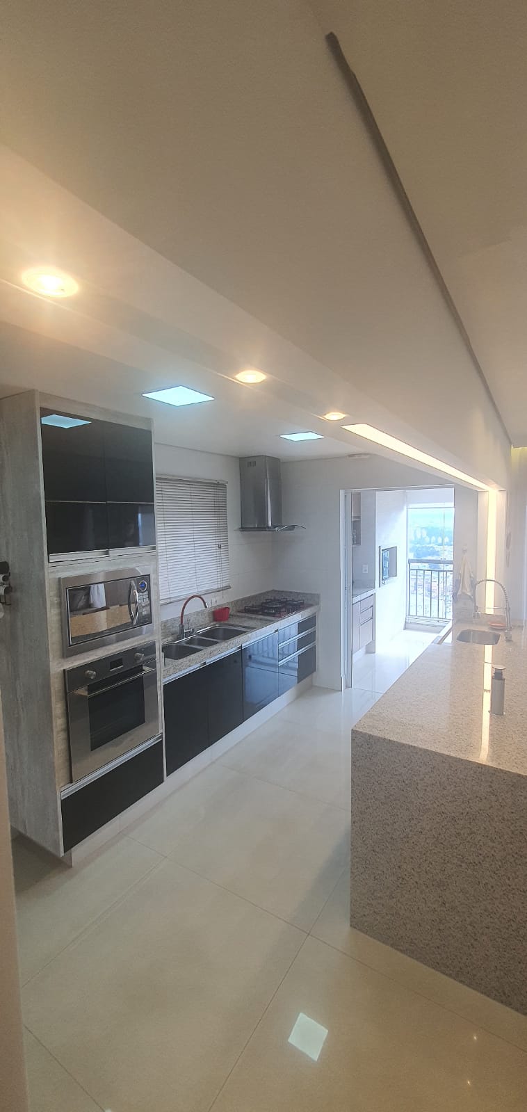 Apartamento à venda com 4 quartos, 266m² - Foto 9